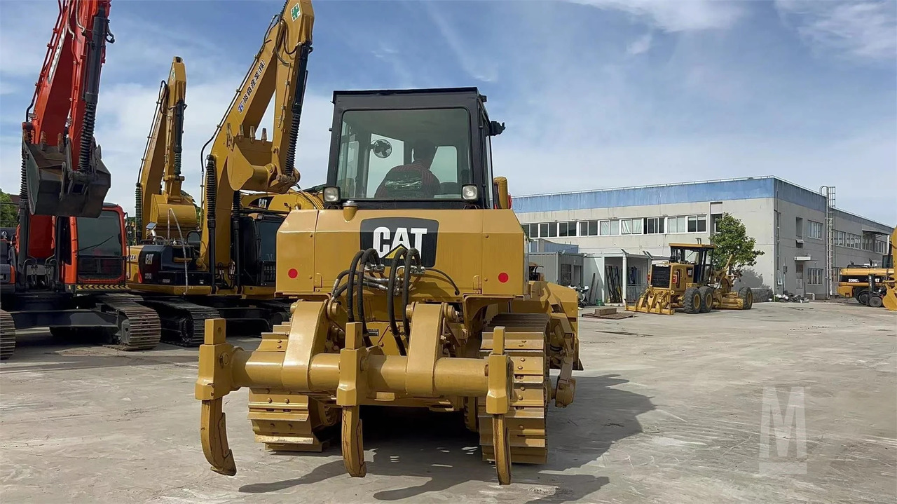 Caterpillar Tracked Tractor Secondhand CAT D6G, D6D Crawler Bulldozer - Buldozer: Foto 4 Caterpillar Tracked Tractor Secondhand CAT D6G, D6D Crawler Bulldozer - Buldozer: Foto 4