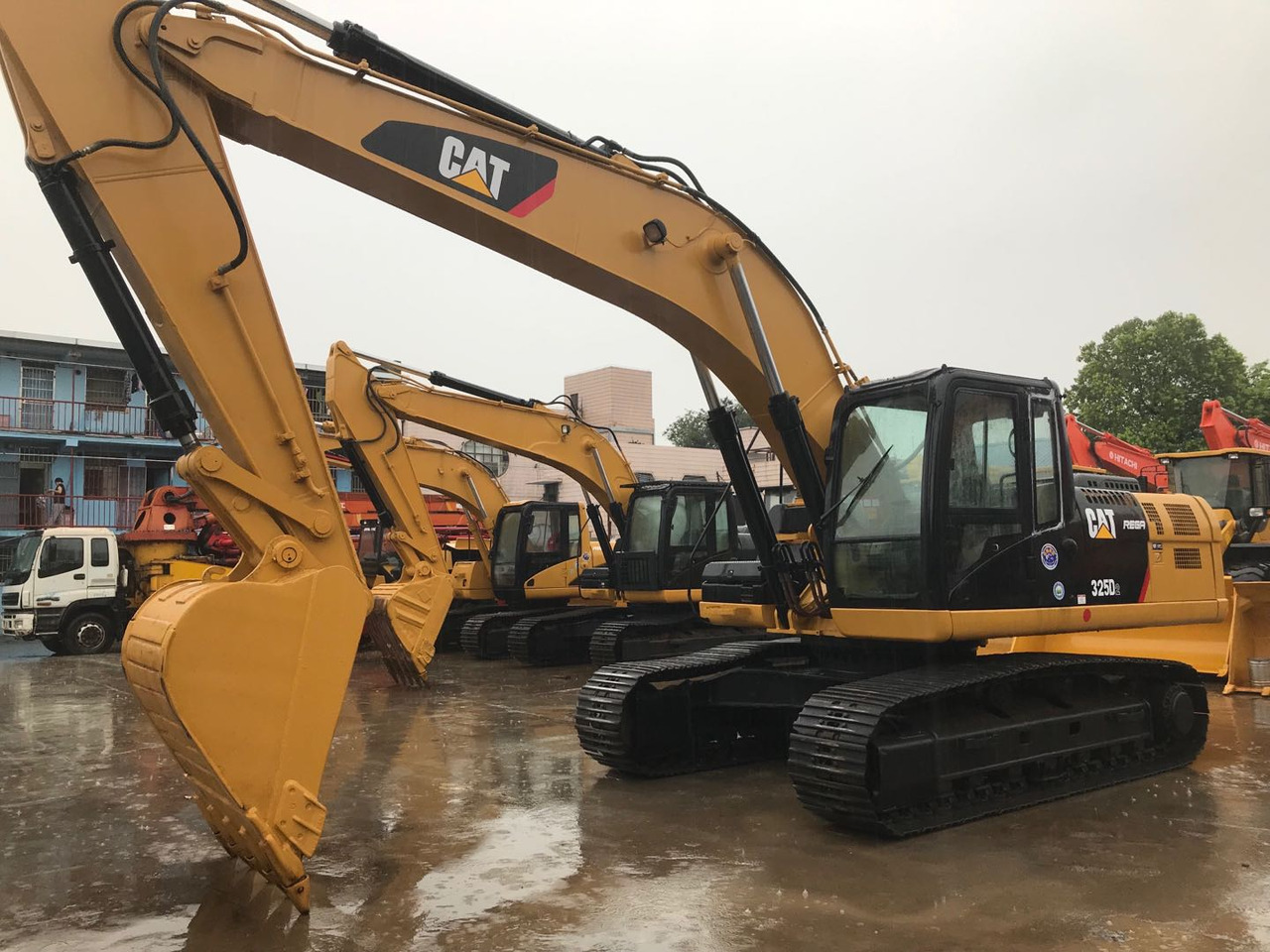 Caterpillar Used Excavator Cheap Price CAT 325D, 325BL Made in Japan - Excavator pe şenile: Foto 5 Caterpillar Used Excavator Cheap Price CAT 325D, 325BL Made in Japan - Excavator pe şenile: Foto 5