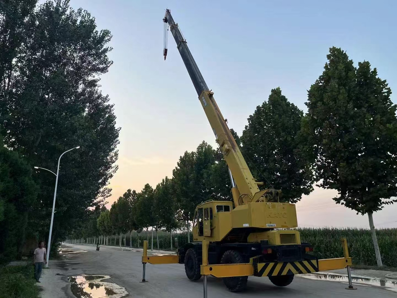KATO KR250 Good Price 25 ton Rough Terrain Crane - Automacara: Foto 3 KATO KR250 Good Price 25 ton Rough Terrain Crane - Automacara: Foto 3
