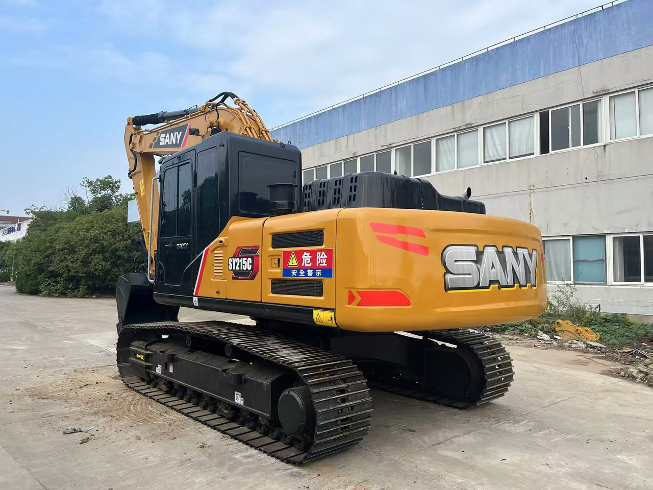 Sany SY215C Used Excavator Mitsubishi Engine - Excavator pe şenile: Foto 3 Sany SY215C Used Excavator Mitsubishi Engine - Excavator pe şenile: Foto 3