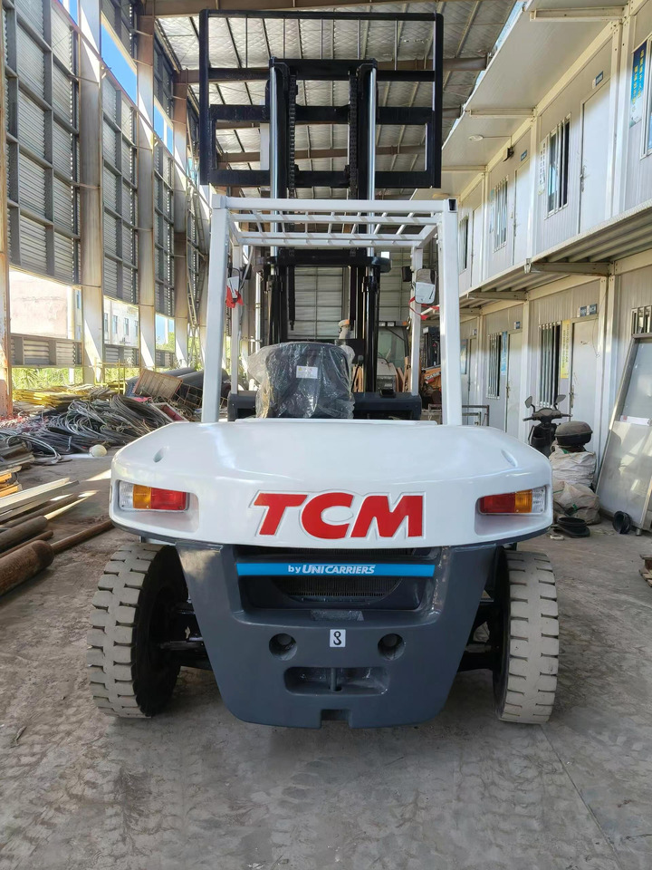 TCM Forklift Truck Secondhand 6 ton Diesel Forklift - Stivuitor diesel: Foto 3 TCM Forklift Truck Secondhand 6 ton Diesel Forklift - Stivuitor diesel: Foto 3