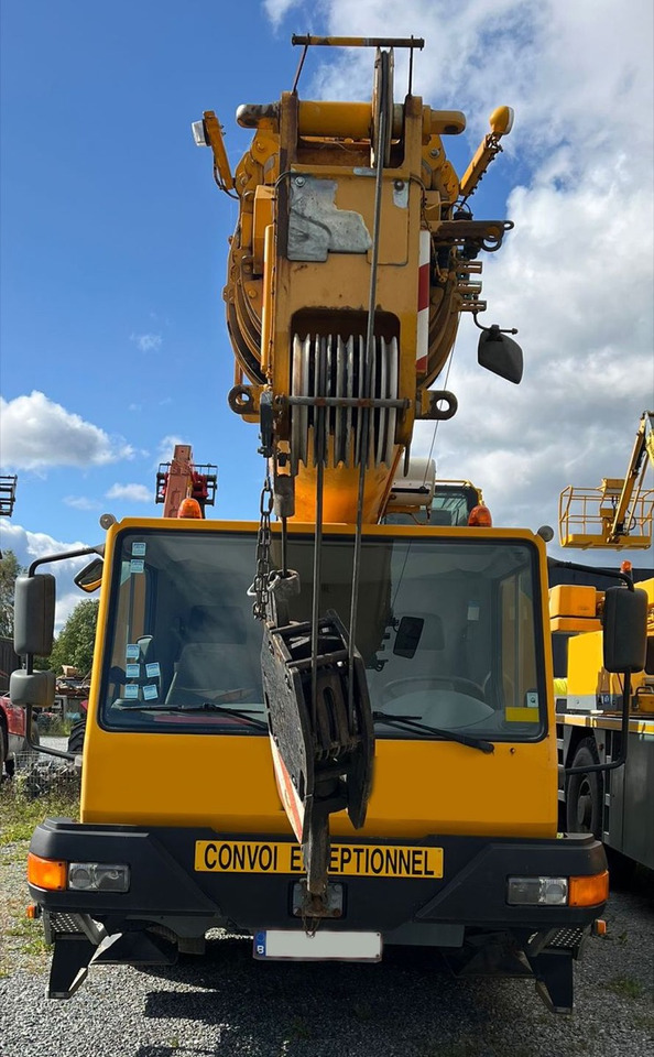 LIEBHERR LTM 1030/2 - Macara tot teren: Foto 3 LIEBHERR LTM 1030/2 - Macara tot teren: Foto 3