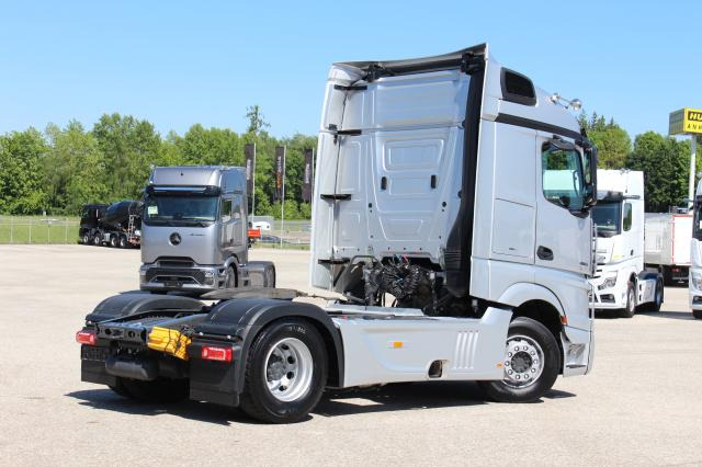 Mercedes-Benz Actros 1853LS ÖLRETARDER - Cap tractor: Foto 3 Mercedes-Benz Actros 1853LS ÖLRETARDER - Cap tractor: Foto 3