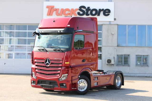 Mercedes-Benz Actros 1853LS ÖLRETARDER - Cap tractor: Foto 1 Mercedes-Benz Actros 1853LS ÖLRETARDER - Cap tractor: Foto 1