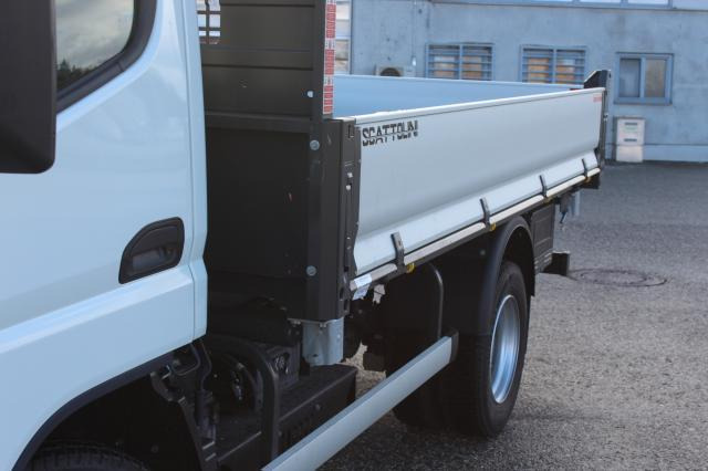 FUSO eCanter 4S15E - Autoutilitară basculantă: Foto 3 FUSO eCanter 4S15E - Autoutilitară basculantă: Foto 3