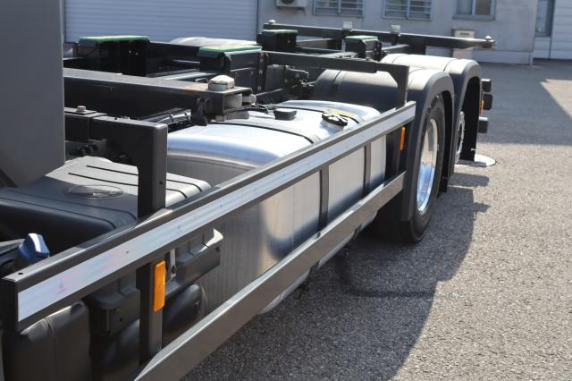 Mercedes-Benz Actros 2553 L - Camion transport containere/ Swap body: Foto 4 Mercedes-Benz Actros 2553 L - Camion transport containere/ Swap body: Foto 4