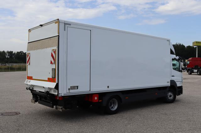 Mercedes-Benz Atego 1218 L nR - Camion furgon: Foto 3 Mercedes-Benz Atego 1218 L nR - Camion furgon: Foto 3