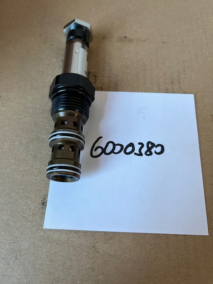 O&K Terex Valve 6000380 1455218 533-7208 - Piesă de schimb pentru Excavator: Foto 2 O&K Terex Valve 6000380 1455218 533-7208 - Piesă de schimb pentru Excavator: Foto 2