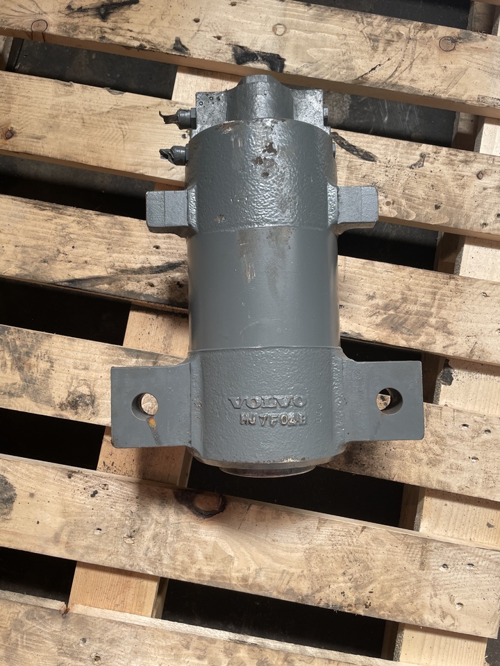 Stabilizator Volvo 160C - Cadru/ Şasiu: Foto 2 Stabilizator Volvo 160C - Cadru/ Şasiu: Foto 2