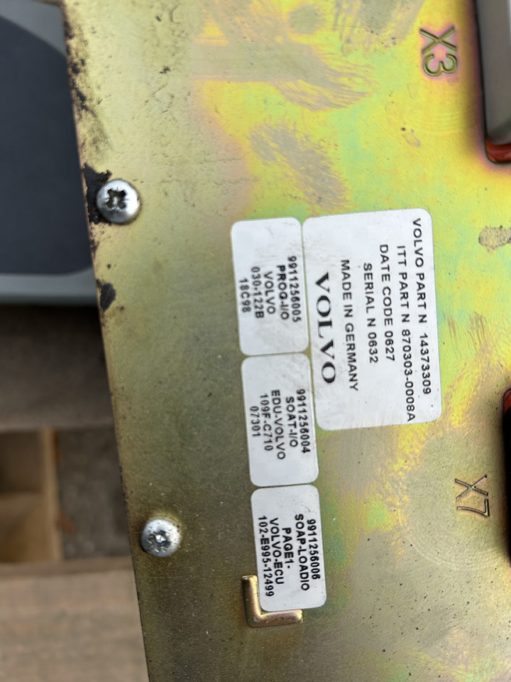 Volvo EW140 - Calculator de bord pentru Excavator pe roţi: Foto 2 Volvo EW140 - Calculator de bord pentru Excavator pe roţi: Foto 2