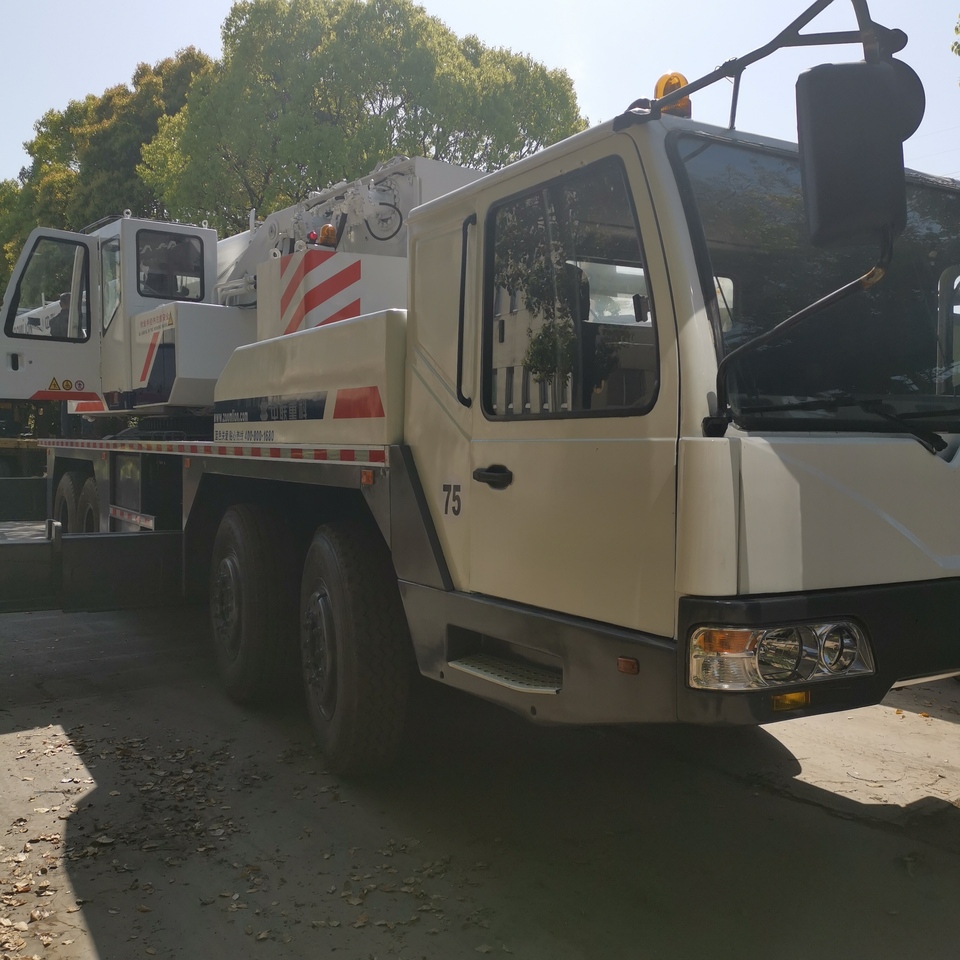 Zoomlion QY70V - Automacara: Foto 1 Zoomlion QY70V - Automacara: Foto 1