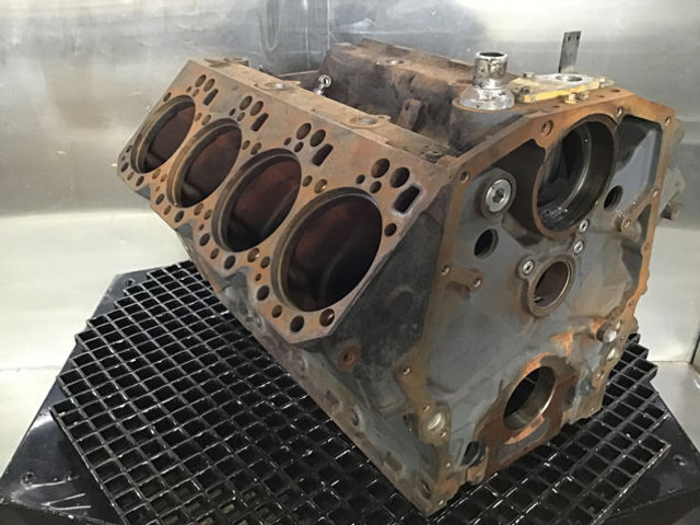 Liebherr Crankcase - Blocul cilindrilor: Foto 5 Liebherr Crankcase - Blocul cilindrilor: Foto 5