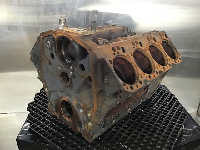 Liebherr Crankcase - Blocul cilindrilor: Foto 4 Liebherr Crankcase - Blocul cilindrilor: Foto 4