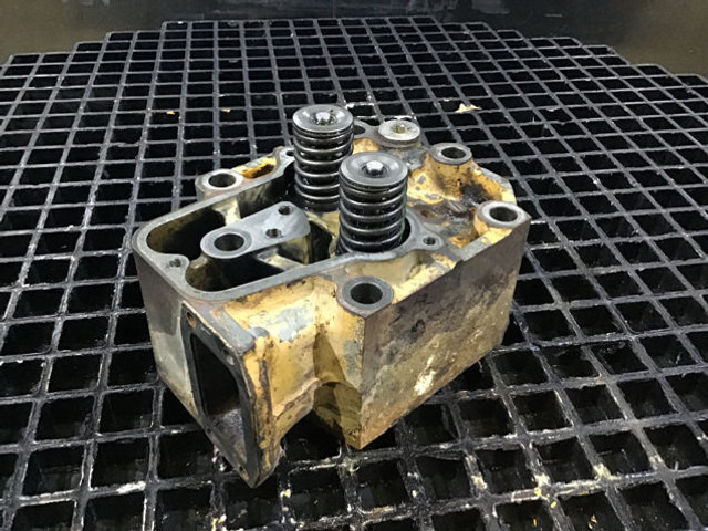 Liebherr Cylinder Head D9406/D9408 - Blocul cilindrilor: Foto 1 Liebherr Cylinder Head D9406/D9408 - Blocul cilindrilor: Foto 1