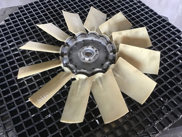 Liebherr Fan Blade - Ventilator: Foto 2 Liebherr Fan Blade - Ventilator: Foto 2