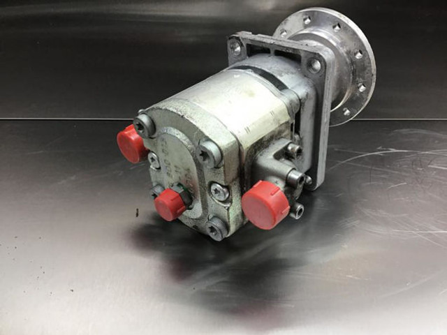 Liebherr Fan Motor - Motor şi piese: Foto 3 Liebherr Fan Motor - Motor şi piese: Foto 3