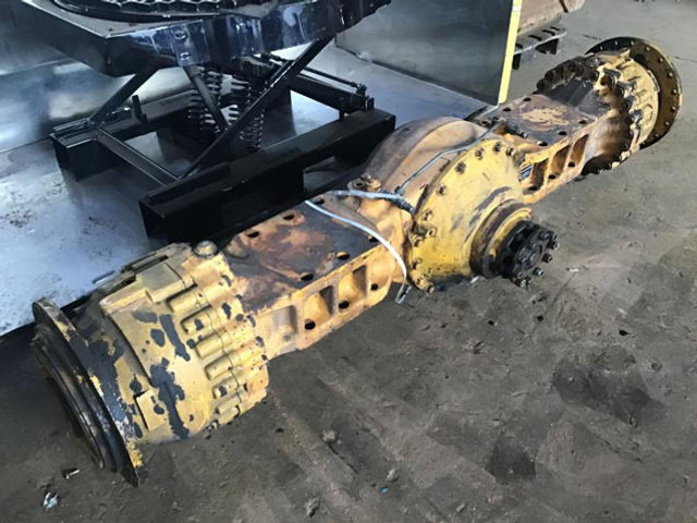 Liebherr Front Axle - Axă față: Foto 2 Liebherr Front Axle - Axă față: Foto 2