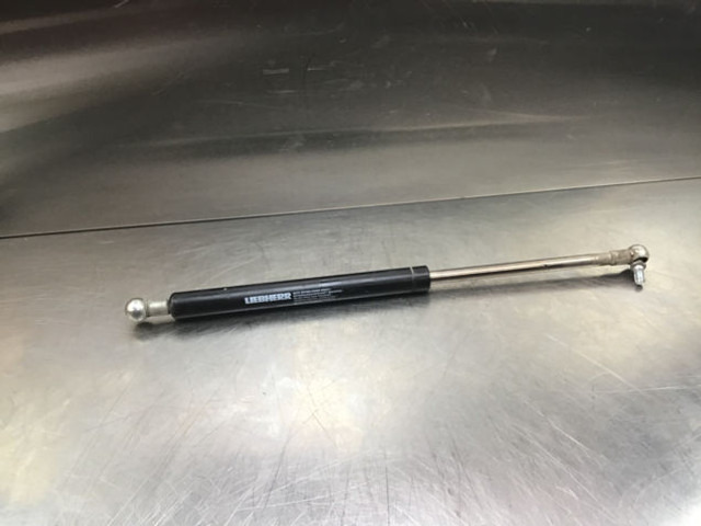 Liebherr Gas Spring - Suspensie cabină: Foto 1 Liebherr Gas Spring - Suspensie cabină: Foto 1