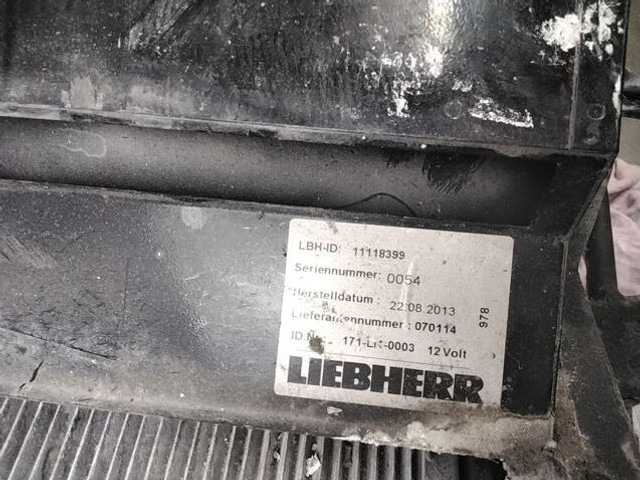 Liebherr Heater unit - Încălzire/ Ventilație: Foto 5 Liebherr Heater unit - Încălzire/ Ventilație: Foto 5
