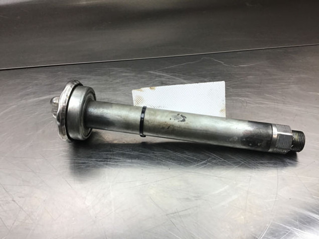 Liebherr Oil Filler Neck - Motor şi piese: Foto 1 Liebherr Oil Filler Neck - Motor şi piese: Foto 1