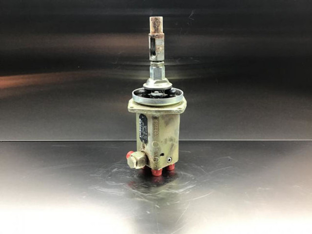 Liebherr Pilot Control Unit - Schimbător de viteze: Foto 1 Liebherr Pilot Control Unit - Schimbător de viteze: Foto 1