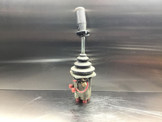 Liebherr Pilot Control Unit - Schimbător de viteze: Foto 1 Liebherr Pilot Control Unit - Schimbător de viteze: Foto 1