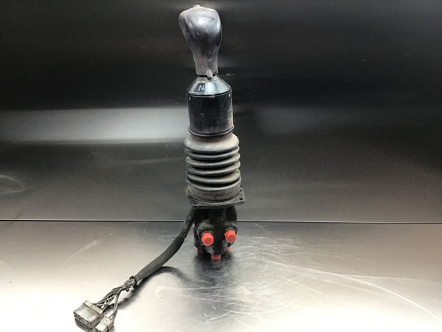 Liebherr Pilot Control Unit - Schimbător de viteze: Foto 3 Liebherr Pilot Control Unit - Schimbător de viteze: Foto 3