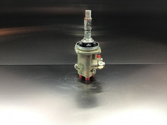 Liebherr Pilot Control Unit - Schimbător de viteze: Foto 3 Liebherr Pilot Control Unit - Schimbător de viteze: Foto 3