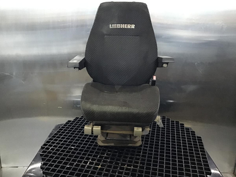 Liebherr R914B / A914C li / A934C Li / A924C Li / A916 / A924B Li / A924 li / A914 Li / A934B Li / A914B Li / R914 / R944C Li / R924 B / - Scaun: Foto 3 Liebherr R914B / A914C li / A934C Li / A924C Li / A916 / A924B Li / A924 li / A914 Li / A934B Li / A914B Li / R914 / R944C Li / R924 B / - Scaun: Foto 3