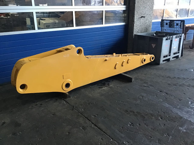 Liebherr Stick 2,7 M - Caroserie și exterior: Foto 4 Liebherr Stick 2,7 M - Caroserie și exterior: Foto 4