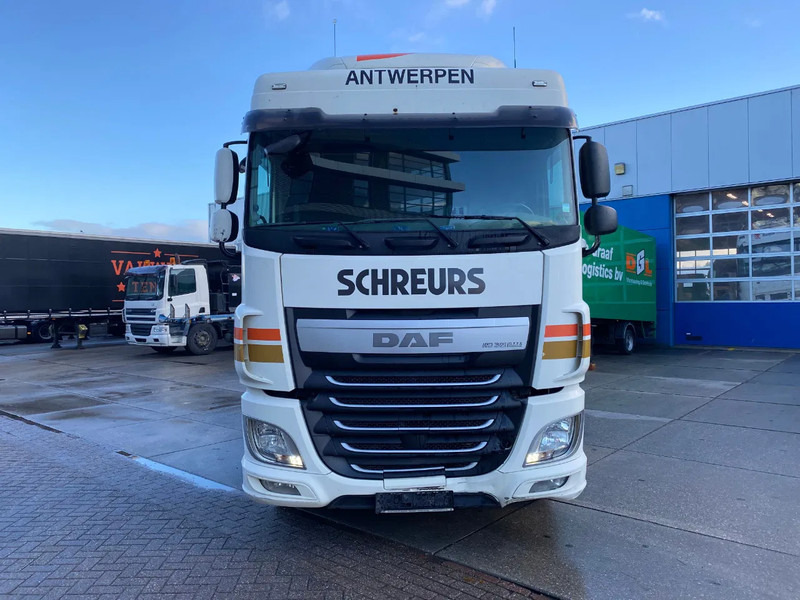 DAF XF 106.440 SC / Automatic - Cap tractor: Foto 2 DAF XF 106.440 SC / Automatic - Cap tractor: Foto 2