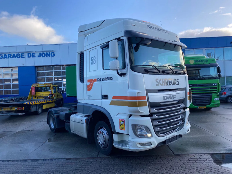 DAF XF 106.440 SC / Automatic - Cap tractor: Foto 3 DAF XF 106.440 SC / Automatic - Cap tractor: Foto 3