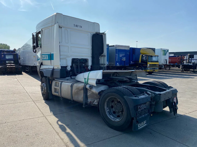 DAF XF 106.460 SC / Damaged / Stand Airco - Cap tractor: Foto 4 DAF XF 106.460 SC / Damaged / Stand Airco - Cap tractor: Foto 4