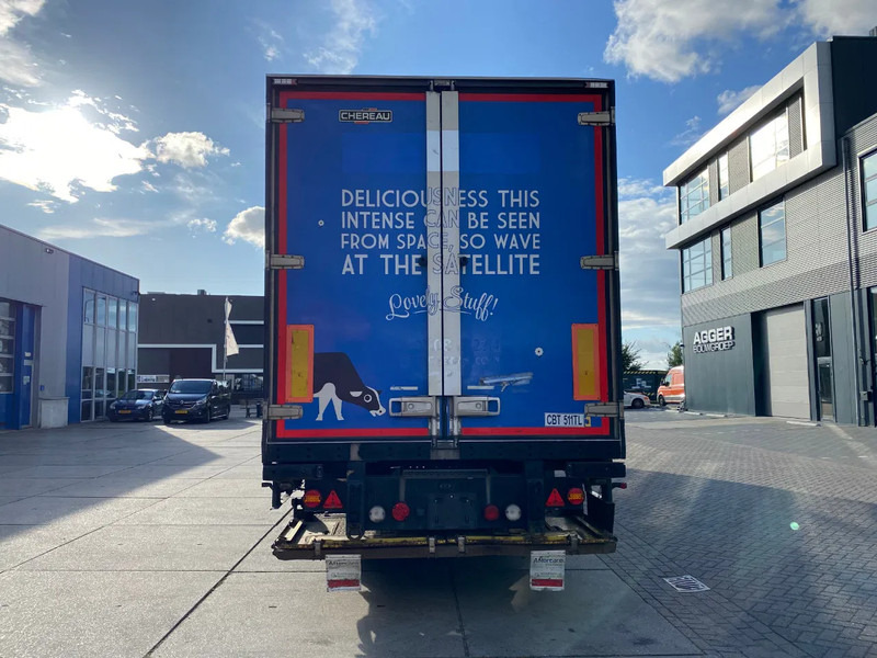 Chereau Frigo / 7 cm walls / BPW Disc / Carrier Vector - Semiremorcă frigider: Foto 5 Chereau Frigo / 7 cm walls / BPW Disc / Carrier Vector - Semiremorcă frigider: Foto 5