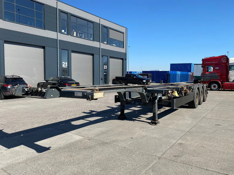 Kögel S24-2 Container Chassis / SAF + Disc / 1x Extendable / 1x Lift Axle - Semiremorcă transport containere/ Swap body: Foto 4 Kögel S24-2 Container Chassis / SAF + Disc / 1x Extendable / 1x Lift Axle - Semiremorcă transport containere/ Swap body: Foto 4