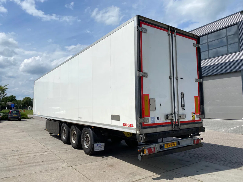 Kögel S24-4 Frigo / Vector 1350 / SAF + Disc / 1x Lift Axle - Semiremorcă frigider: Foto 3 Kögel S24-4 Frigo / Vector 1350 / SAF + Disc / 1x Lift Axle - Semiremorcă frigider: Foto 3