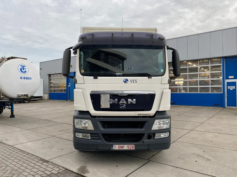 MAN TGS 26.320 / 6x2/4 / ADR / Closed box / Dhollandia - Camion furgon: Foto 2 MAN TGS 26.320 / 6x2/4 / ADR / Closed box / Dhollandia - Camion furgon: Foto 2