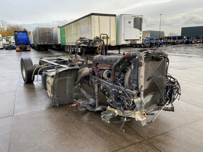 Renault Premium Chassis + Engine 430 - Motor pentru Camion: Foto 2 Renault Premium Chassis + Engine 430 - Motor pentru Camion: Foto 2