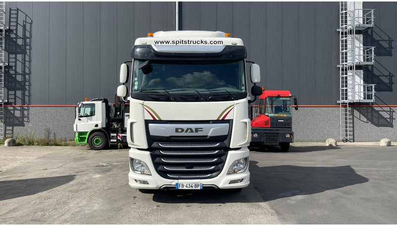 DAF XF 530 Retarder+ Kipperhydrauliek+ koelkast - Cap tractor: Foto 2 DAF XF 530 Retarder+ Kipperhydrauliek+ koelkast - Cap tractor: Foto 2