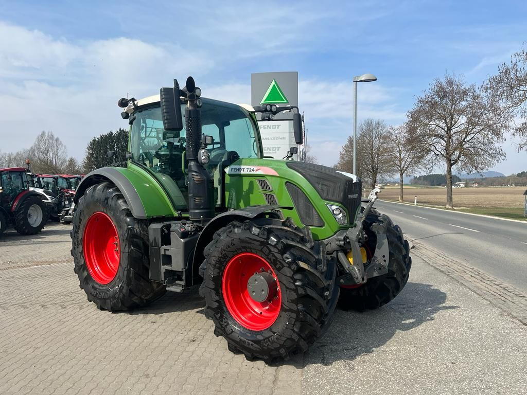 Fendt 724 Vario - Tractor agricol: Foto 1 Fendt 724 Vario - Tractor agricol: Foto 1