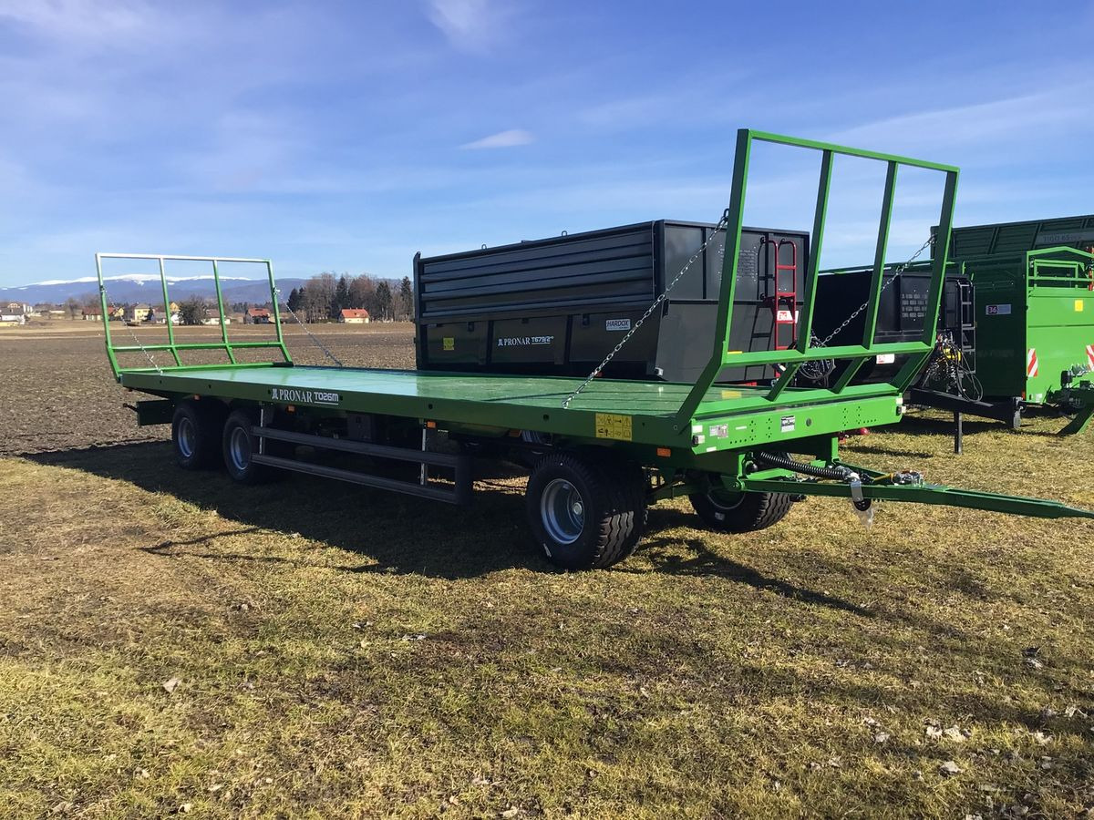 Pronar T026M - Utilaje pentru fân: Foto 1 Pronar T026M - Utilaje pentru fân: Foto 1