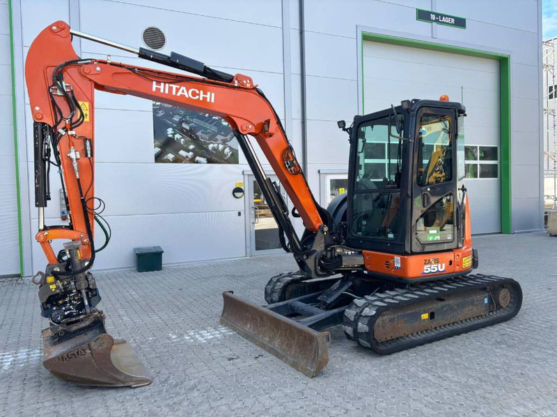 Hitachi ZX 55 U-6 CLR - Mini excavator: Foto 1 Hitachi ZX 55 U-6 CLR - Mini excavator: Foto 1