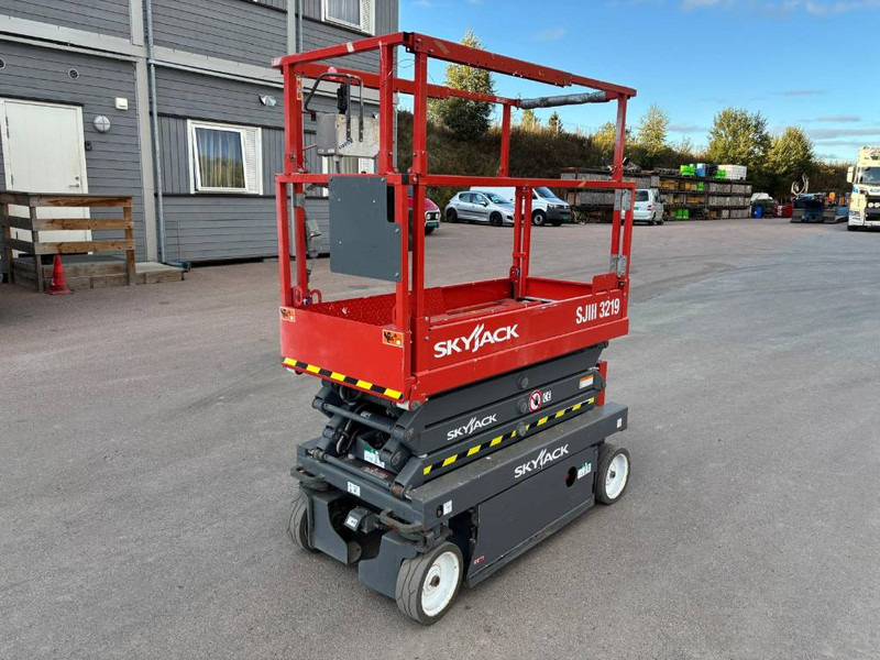 Skyjack SJ III 3219 - Platforma foarfeca: Foto 3 Skyjack SJ III 3219 - Platforma foarfeca: Foto 3
