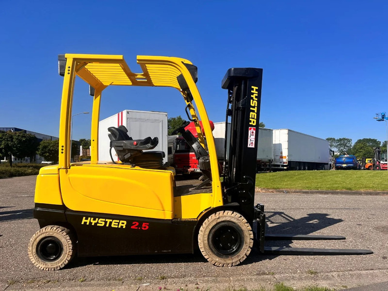 Hyster J2.5XN - Electrostivuitor: Foto 2 Hyster J2.5XN - Electrostivuitor: Foto 2