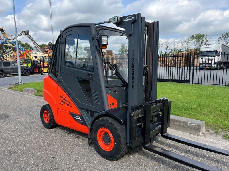 Linde H35T-02 - Stivuitor GPL: Foto 3 Linde H35T-02 - Stivuitor GPL: Foto 3