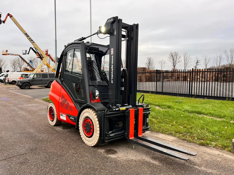 Linde H50T-02 - Stivuitor GPL: Foto 3 Linde H50T-02 - Stivuitor GPL: Foto 3