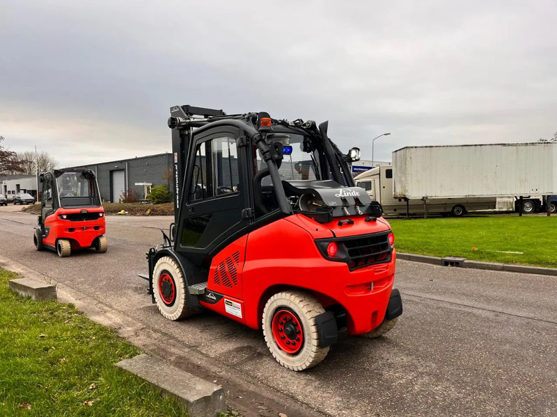 Linde H50T-02 - Stivuitor GPL: Foto 5 Linde H50T-02 - Stivuitor GPL: Foto 5