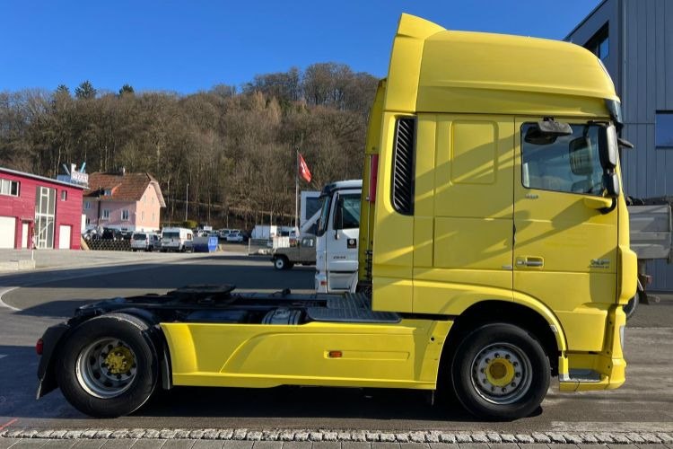 DAF XF510 4x2 - Cap tractor: Foto 4 DAF XF510 4x2 - Cap tractor: Foto 4