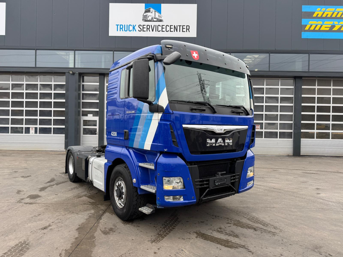 MAN TGX 18.480 4x4H Hydraulik&Kompressor - Cap tractor: Foto 3 MAN TGX 18.480 4x4H Hydraulik&Kompressor - Cap tractor: Foto 3