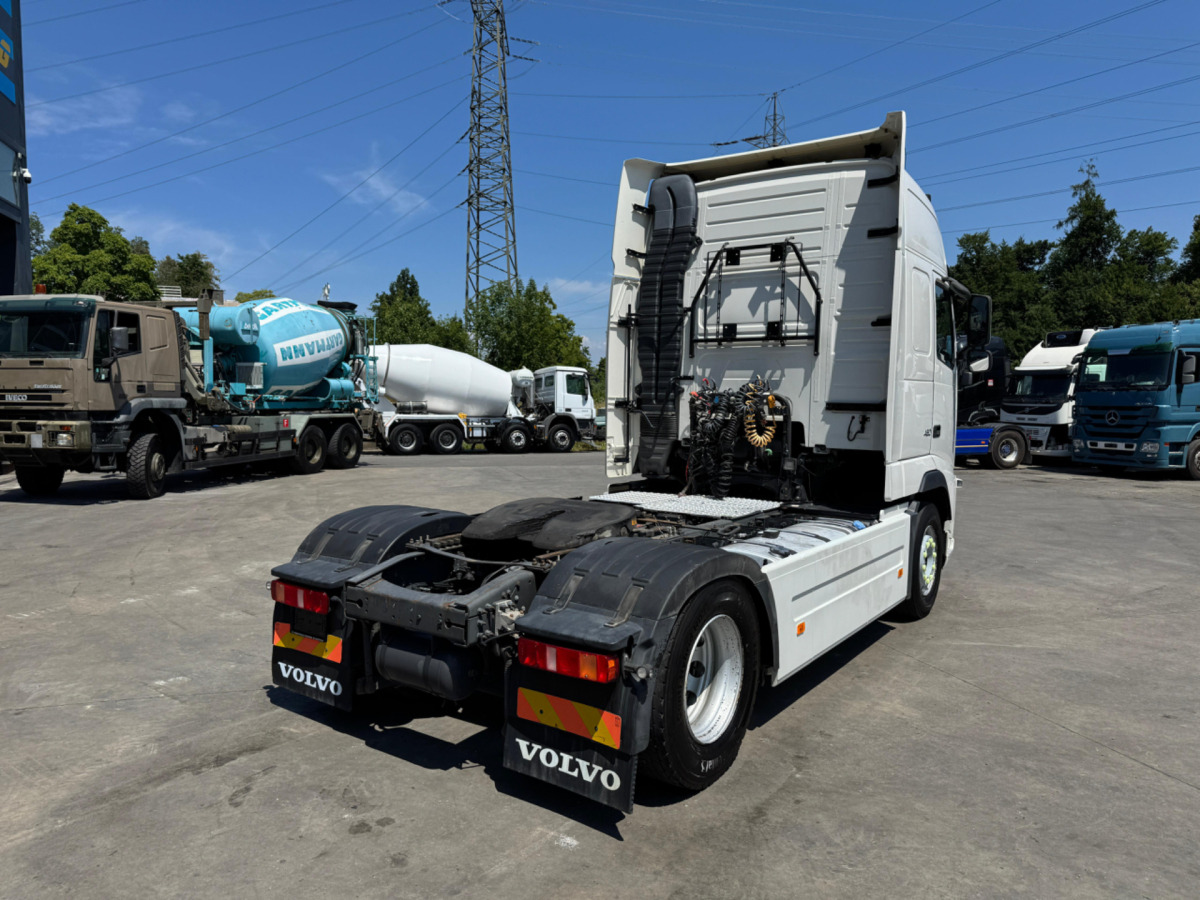 VOLVO FH-460 4x2 - Cap tractor: Foto 5 VOLVO FH-460 4x2 - Cap tractor: Foto 5